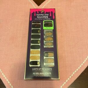 Dashing Diva Twisted Nightmare Halloween  Gel Nail Strips NWT NIB